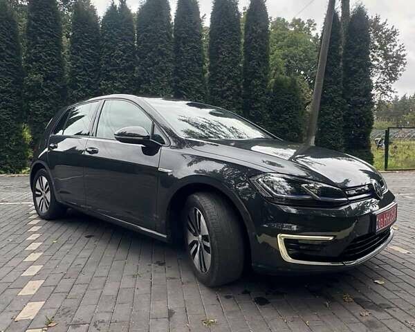 Сірий Фольксваген e-Golf, об'ємом двигуна 0 л та пробігом 67 тис. км за 15400 $, фото 19 на Automoto.ua