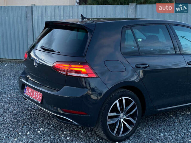 Серый Фольксваген e-Golf, объемом двигателя 0 л и пробегом 157 тыс. км за 12499 $, фото 35 на Automoto.ua