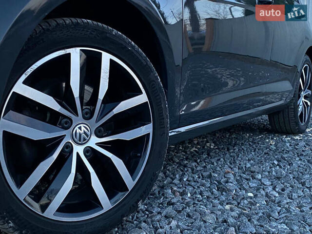 Серый Фольксваген e-Golf, объемом двигателя 0 л и пробегом 157 тыс. км за 12499 $, фото 19 на Automoto.ua