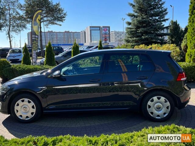 Серый Фольксваген e-Golf, объемом двигателя 36 л и пробегом 106 тыс. км за 15700 $, фото 3 на Automoto.ua