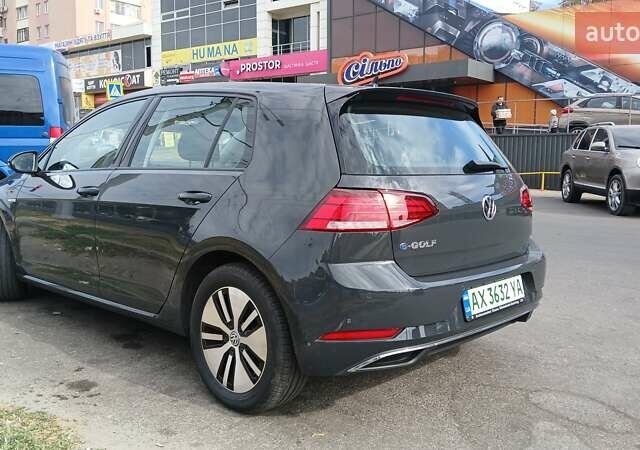 Сірий Фольксваген e-Golf, об'ємом двигуна 0 л та пробігом 29 тис. км за 16000 $, фото 2 на Automoto.ua