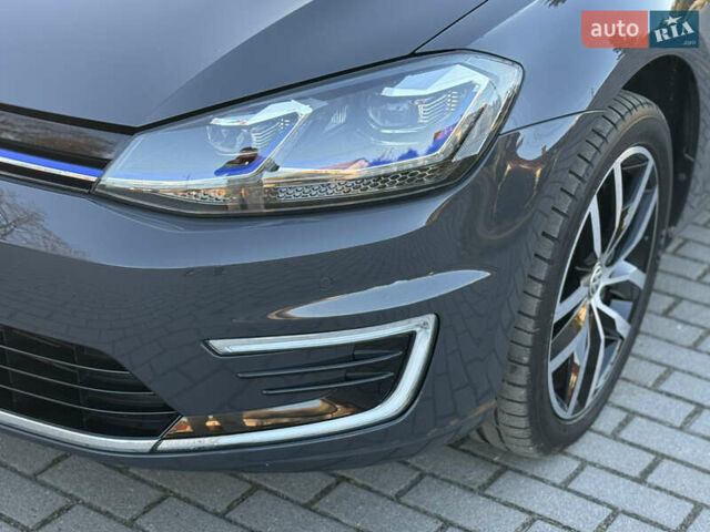 Сірий Фольксваген e-Golf, об'ємом двигуна 0 л та пробігом 51 тис. км за 13499 $, фото 7 на Automoto.ua