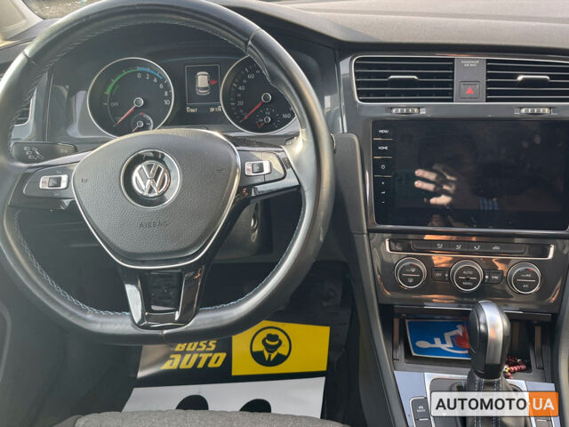 Сірий Фольксваген e-Golf, об'ємом двигуна 36 л та пробігом 58 тис. км за 15300 $, фото 18 на Automoto.ua