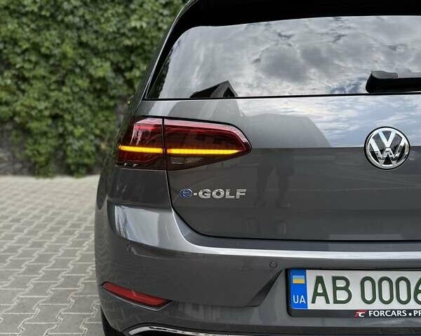 Сірий Фольксваген e-Golf, об'ємом двигуна 0 л та пробігом 49 тис. км за 19200 $, фото 9 на Automoto.ua
