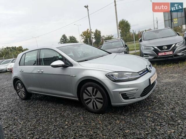 Серый Фольксваген e-Golf, объемом двигателя 0 л и пробегом 77 тыс. км за 14600 $, фото 1 на Automoto.ua