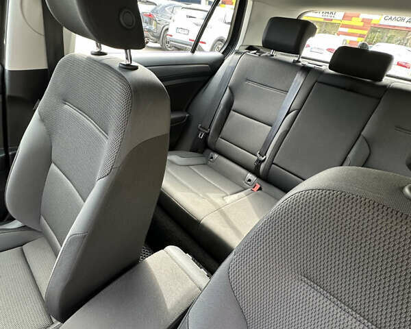 Сірий Фольксваген e-Golf, об'ємом двигуна 0 л та пробігом 50 тис. км за 14700 $, фото 25 на Automoto.ua