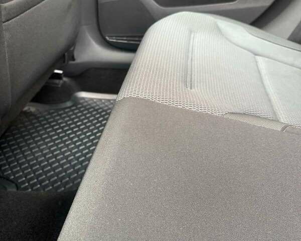 Сірий Фольксваген e-Golf, об'ємом двигуна 0 л та пробігом 67 тис. км за 15400 $, фото 30 на Automoto.ua