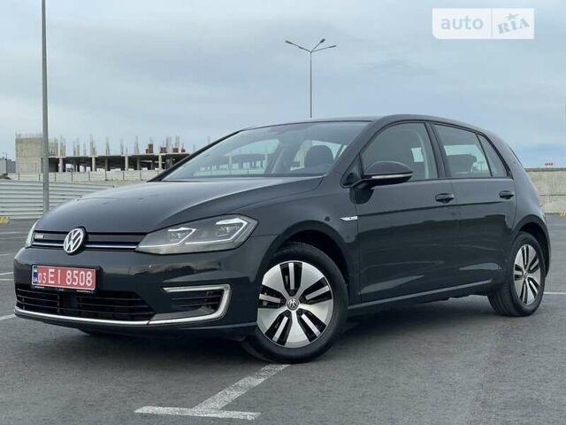 Сірий Фольксваген e-Golf, об'ємом двигуна 0 л та пробігом 21 тис. км за 14800 $, фото 4 на Automoto.ua