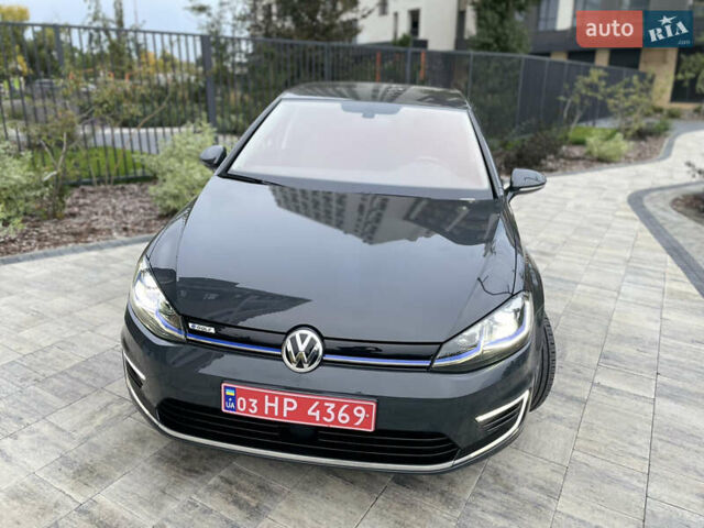 Серый Фольксваген e-Golf, объемом двигателя 0 л и пробегом 91 тыс. км за 13500 $, фото 2 на Automoto.ua