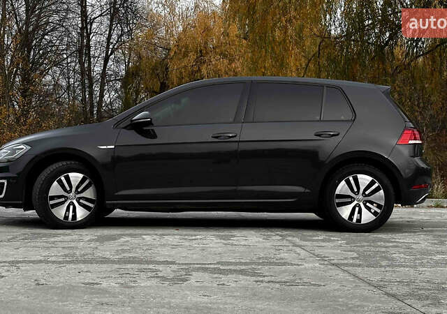 Сірий Фольксваген e-Golf, об'ємом двигуна 0 л та пробігом 64 тис. км за 13500 $, фото 7 на Automoto.ua