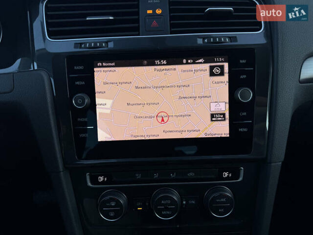 Сірий Фольксваген e-Golf, об'ємом двигуна 0 л та пробігом 51 тис. км за 13499 $, фото 61 на Automoto.ua