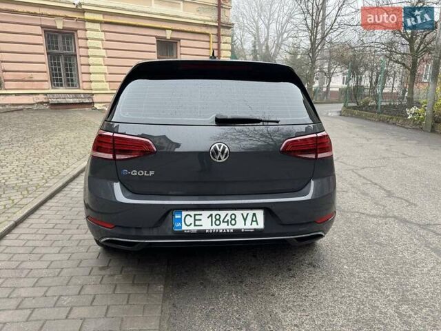 Серый Фольксваген e-Golf, объемом двигателя 0 л и пробегом 40 тыс. км за 15300 $, фото 5 на Automoto.ua