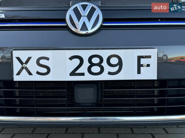 Сірий Фольксваген e-Golf, об'ємом двигуна 0 л та пробігом 51 тис. км за 13499 $, фото 46 на Automoto.ua