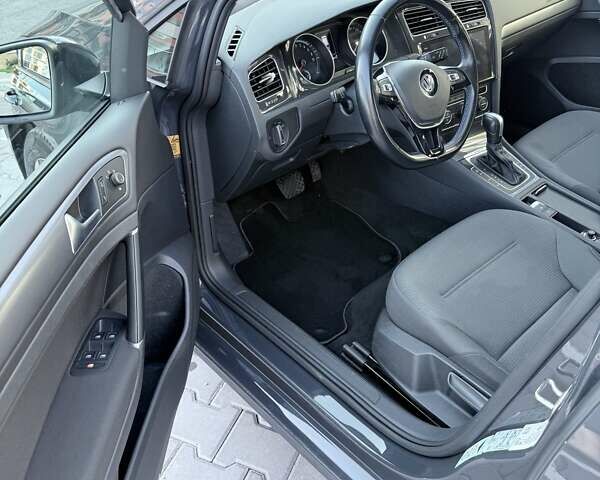 Сірий Фольксваген e-Golf, об'ємом двигуна 0 л та пробігом 124 тис. км за 12900 $, фото 8 на Automoto.ua