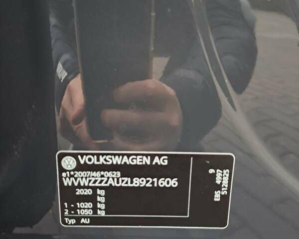 Серый Фольксваген e-Golf, объемом двигателя 0 л и пробегом 54 тыс. км за 16500 $, фото 40 на Automoto.ua