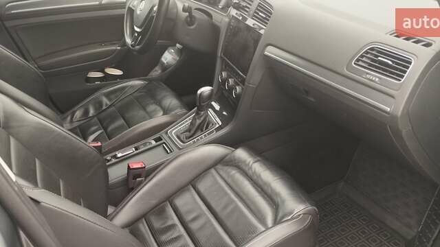 Сірий Фольксваген e-Golf, об'ємом двигуна 0 л та пробігом 150 тис. км за 15200 $, фото 5 на Automoto.ua