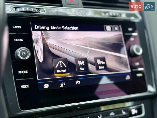 Фольксваген e-Golf 2020 в Кропивницком (Кировограде) на Automoto.ua Серый Фольксваген e-Golf, объемом двигателя 0 л и пробегом 125 тыс. км за 14550 $, фото 50 на Automoto.ua