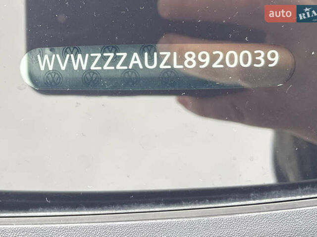 Сірий Фольксваген e-Golf, об'ємом двигуна 0 л та пробігом 40 тис. км за 16500 $, фото 11 на Automoto.ua