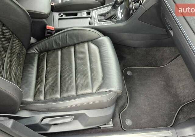 Сірий Фольксваген e-Golf, об'ємом двигуна 0 л та пробігом 81 тис. км за 15600 $, фото 10 на Automoto.ua