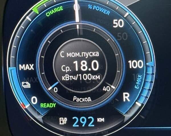Серый Фольксваген e-Golf, объемом двигателя 0 л и пробегом 34 тыс. км за 16900 $, фото 9 на Automoto.ua