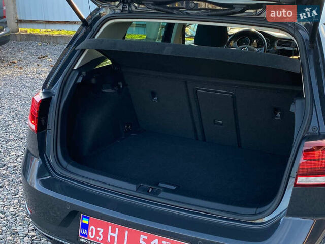 Серый Фольксваген e-Golf, объемом двигателя 0 л и пробегом 157 тыс. км за 12499 $, фото 64 на Automoto.ua