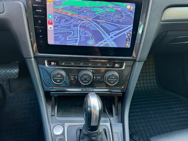 Сірий Фольксваген e-Golf, об'ємом двигуна 0 л та пробігом 88 тис. км за 14000 $, фото 18 на Automoto.ua