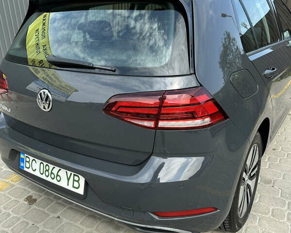 Сірий Фольксваген e-Golf, об'ємом двигуна 0 л та пробігом 50 тис. км за 14700 $, фото 32 на Automoto.ua