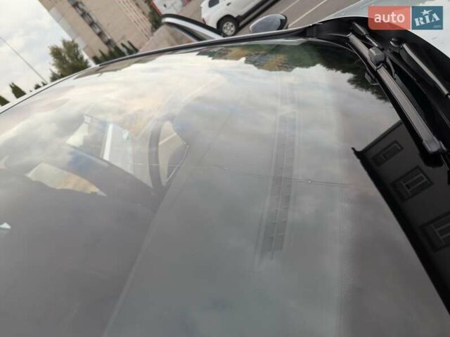 Серый Фольксваген e-Golf, объемом двигателя 0 л и пробегом 29 тыс. км за 14800 $, фото 58 на Automoto.ua