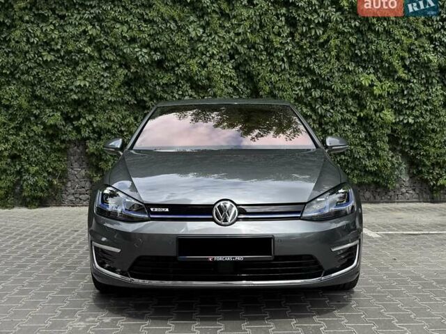 Сірий Фольксваген e-Golf, об'ємом двигуна 0 л та пробігом 49 тис. км за 19200 $, фото 2 на Automoto.ua