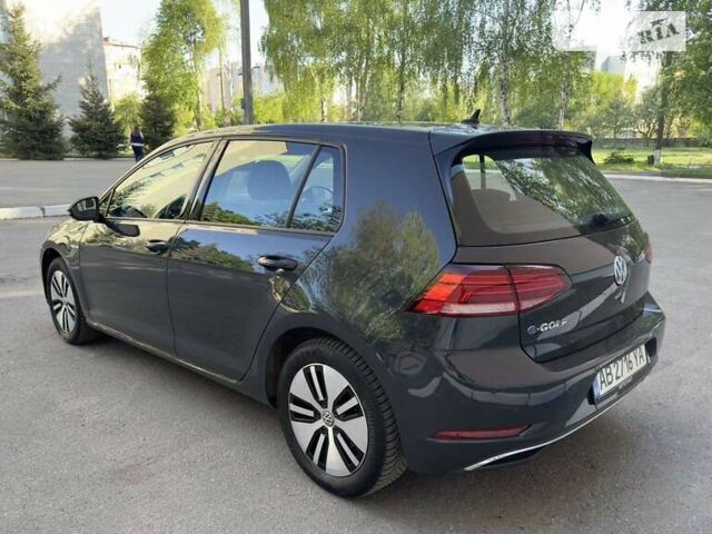 Сірий Фольксваген e-Golf, об'ємом двигуна 0 л та пробігом 45 тис. км за 17000 $, фото 4 на Automoto.ua