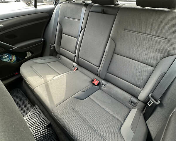 Сірий Фольксваген e-Golf, об'ємом двигуна 0 л та пробігом 50 тис. км за 14700 $, фото 26 на Automoto.ua