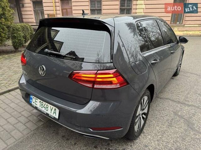 Серый Фольксваген e-Golf, объемом двигателя 0 л и пробегом 40 тыс. км за 15300 $, фото 29 на Automoto.ua