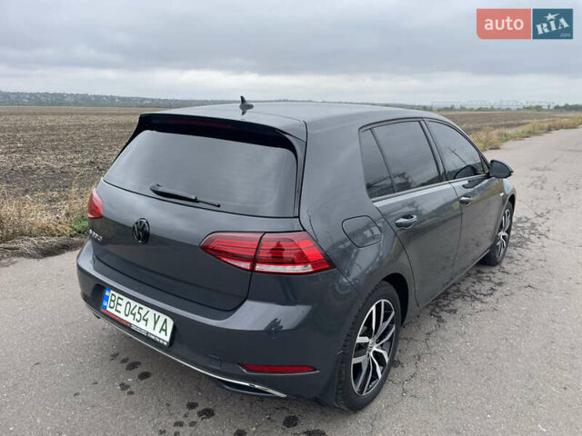 Сірий Фольксваген e-Golf, об'ємом двигуна 0 л та пробігом 40 тис. км за 16500 $, фото 7 на Automoto.ua