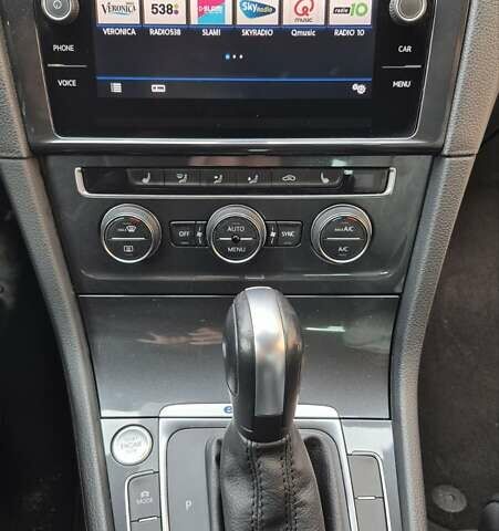 Сірий Фольксваген e-Golf, об'ємом двигуна 0 л та пробігом 81 тис. км за 15600 $, фото 23 на Automoto.ua