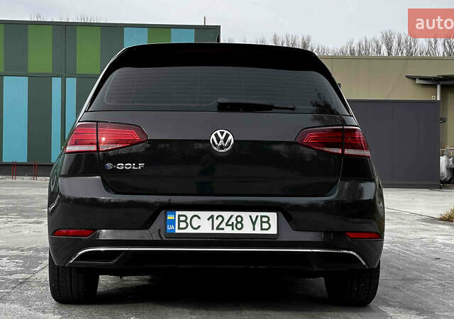 Сірий Фольксваген e-Golf, об'ємом двигуна 0 л та пробігом 64 тис. км за 13500 $, фото 1 на Automoto.ua