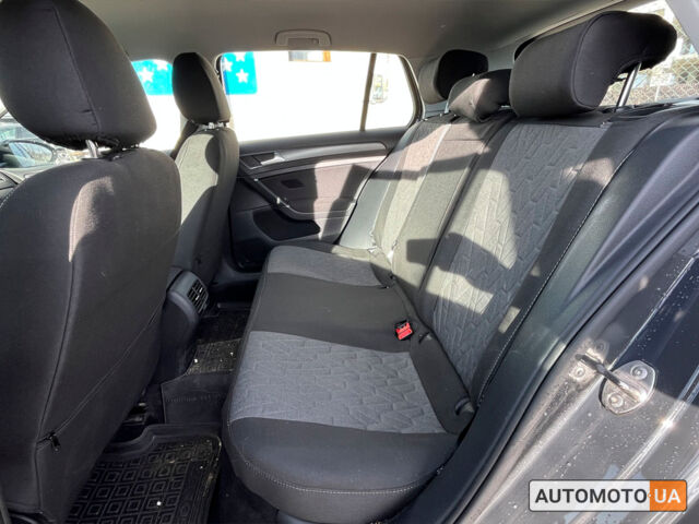 Сірий Фольксваген e-Golf, об'ємом двигуна 36 л та пробігом 58 тис. км за 15300 $, фото 15 на Automoto.ua