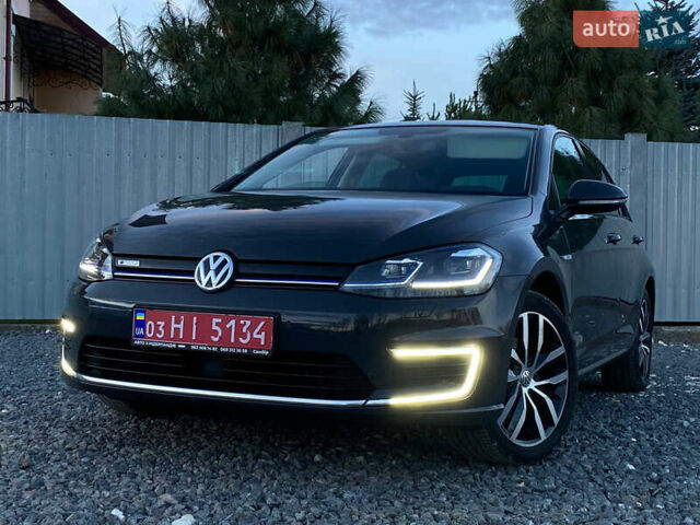 Серый Фольксваген e-Golf, объемом двигателя 0 л и пробегом 157 тыс. км за 12499 $, фото 9 на Automoto.ua