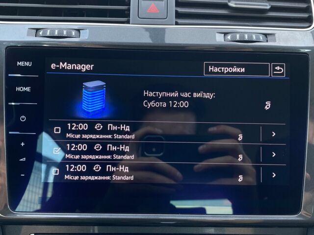 Сірий Фольксваген e-Golf, об'ємом двигуна 0 л та пробігом 45 тис. км за 14400 $, фото 40 на Automoto.ua