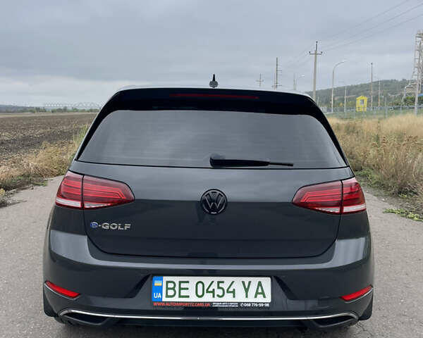 Сірий Фольксваген e-Golf, об'ємом двигуна 0 л та пробігом 40 тис. км за 16500 $, фото 8 на Automoto.ua