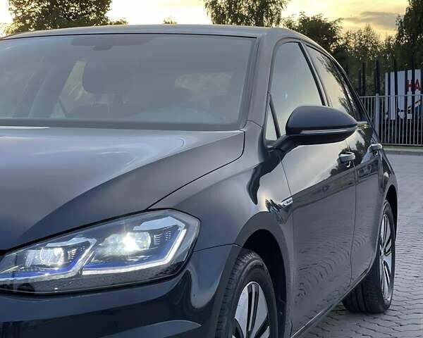 Сірий Фольксваген e-Golf, об'ємом двигуна 0 л та пробігом 43 тис. км за 13000 $, фото 5 на Automoto.ua