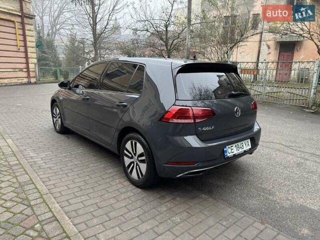 Серый Фольксваген e-Golf, объемом двигателя 0 л и пробегом 40 тыс. км за 15300 $, фото 7 на Automoto.ua