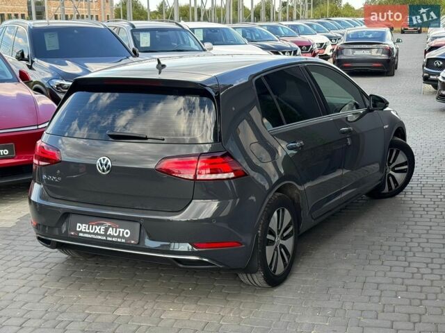 Серый Фольксваген e-Golf, объемом двигателя 0 л и пробегом 70 тыс. км за 14999 $, фото 2 на Automoto.ua