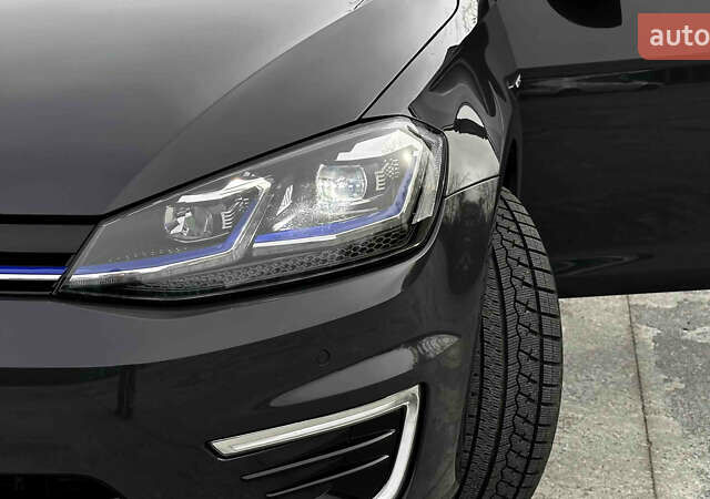 Сірий Фольксваген e-Golf, об'ємом двигуна 0 л та пробігом 64 тис. км за 13500 $, фото 22 на Automoto.ua