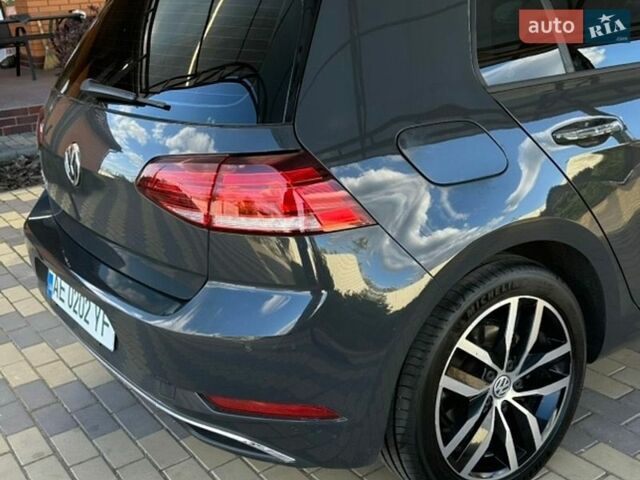 Серый Фольксваген e-Golf, объемом двигателя 0 л и пробегом 100 тыс. км за 14000 $, фото 4 на Automoto.ua