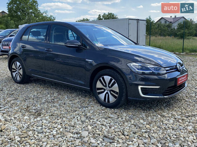 Сірий Фольксваген e-Golf, об'ємом двигуна 0 л та пробігом 27 тис. км за 14400 $, фото 12 на Automoto.ua