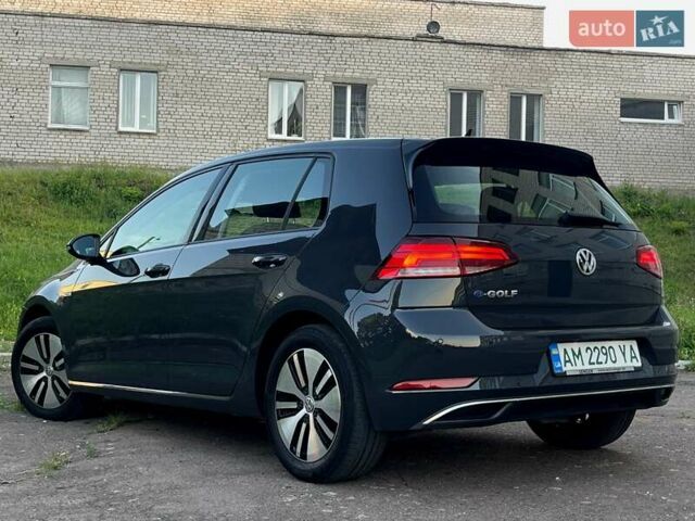 Серый Фольксваген e-Golf, объемом двигателя 0 л и пробегом 62 тыс. км за 14300 $, фото 6 на Automoto.ua