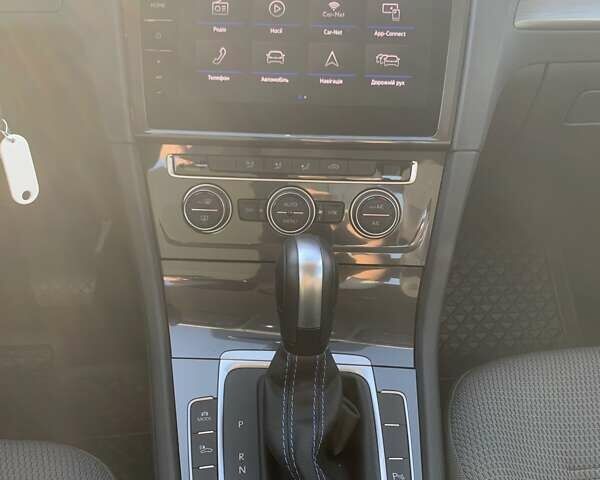 Сірий Фольксваген e-Golf, об'ємом двигуна 0 л та пробігом 20 тис. км за 16700 $, фото 16 на Automoto.ua