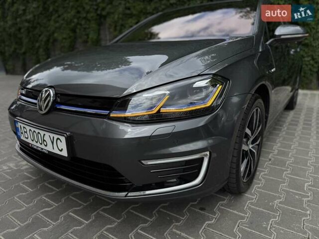 Сірий Фольксваген e-Golf, об'ємом двигуна 0 л та пробігом 49 тис. км за 19200 $, фото 6 на Automoto.ua