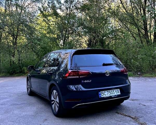 Сірий Фольксваген e-Golf, об'ємом двигуна 0 л та пробігом 110 тис. км за 14200 $, фото 17 на Automoto.ua