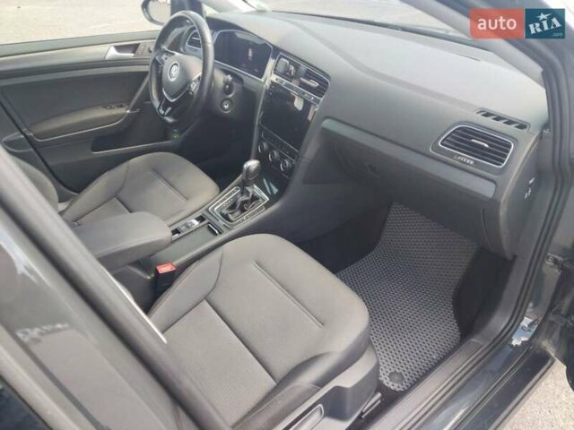 Сірий Фольксваген e-Golf, об'ємом двигуна 0 л та пробігом 110 тис. км за 14200 $, фото 27 на Automoto.ua